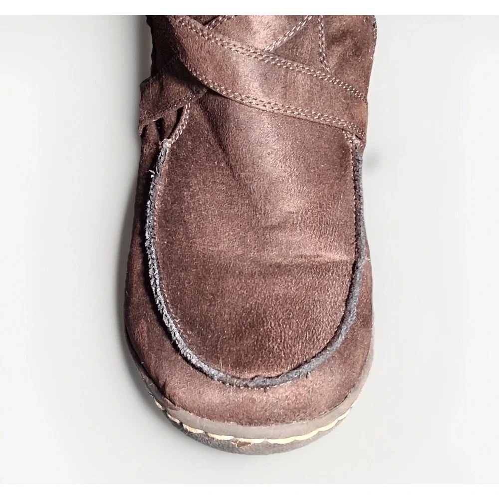 American Eagle Outfitters faux suede